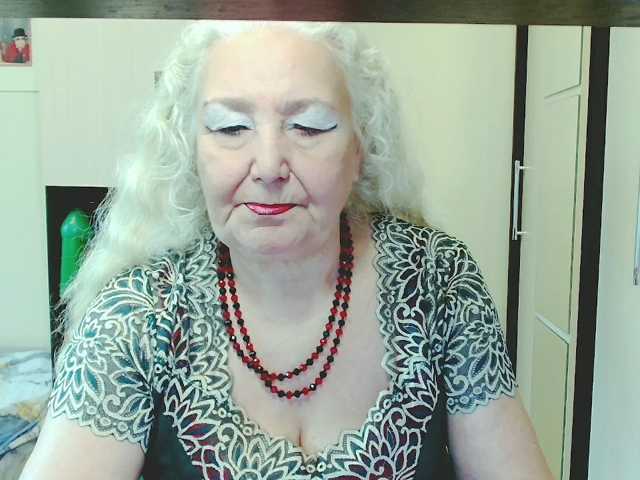 GrannyWants live cam preview