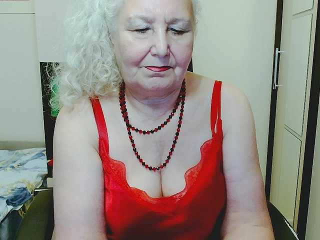 grannywants live cam on BongaCams