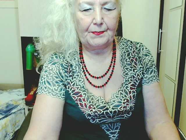 GrannyWants live cam preview