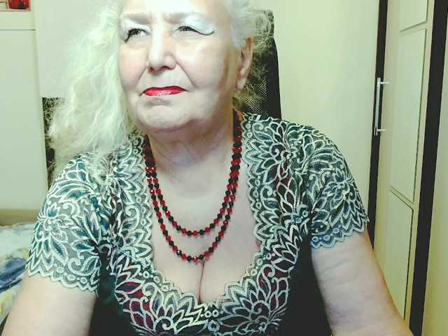 grannywants, en vivo ahora en BongaCams