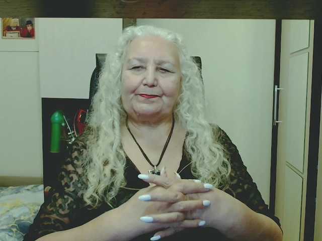 grannywants live cam on BongaCams