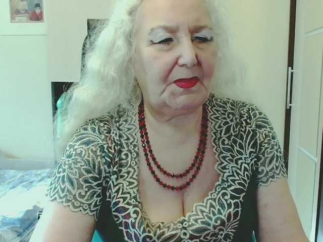 grannywants live cam on BongaCams