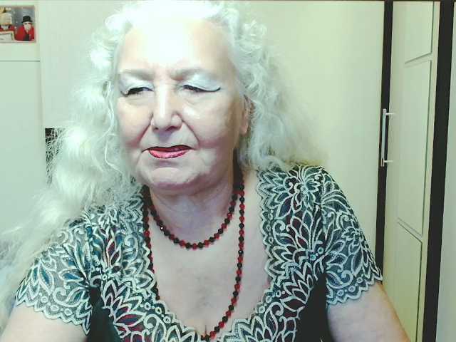 GrannyWants live cam preview