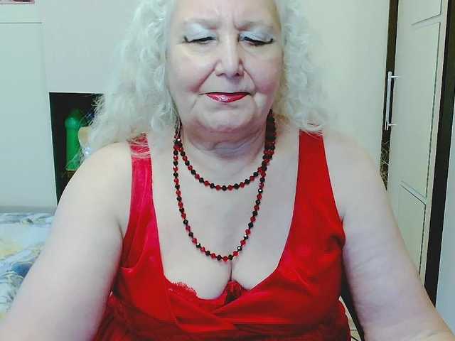 grannywants live cam on BongaCams