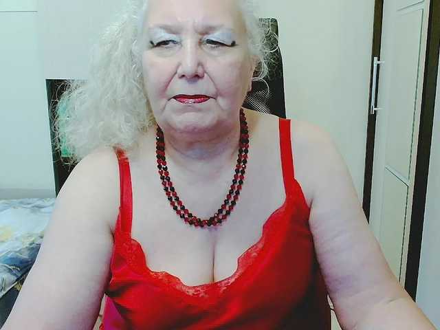 grannywants live sex show