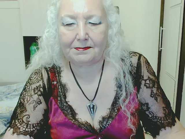 grannywants live cam on BongaCams