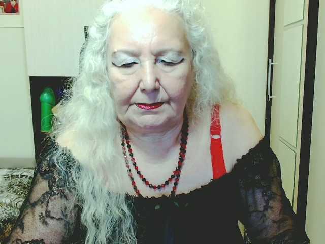 grannywants live cam on BongaCams