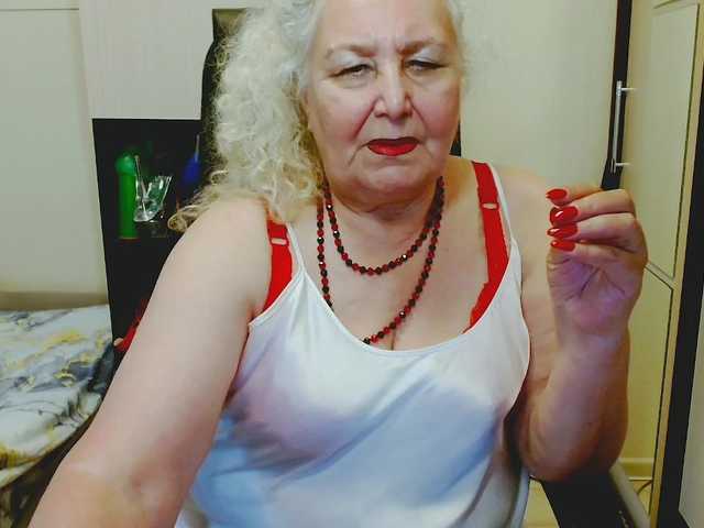 grannywants live cam on BongaCams