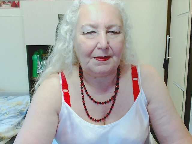 grannywants live cam on BongaCams