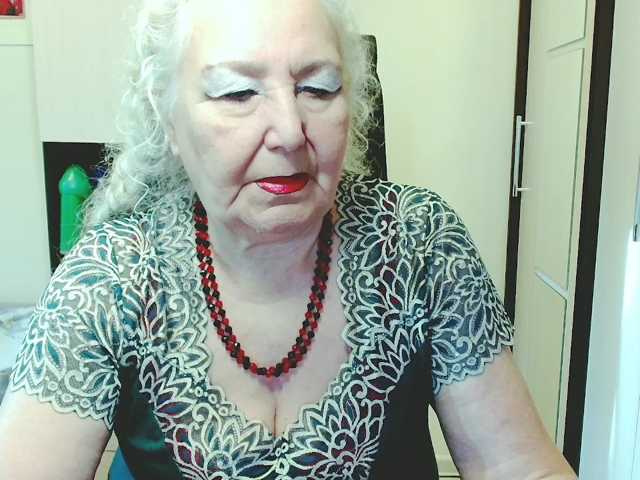 grannywants, en vivo ahora en BongaCams