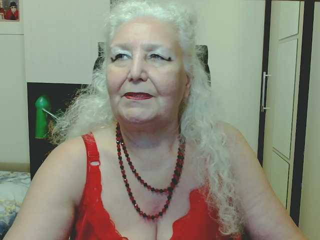 grannywants live cam on BongaCams