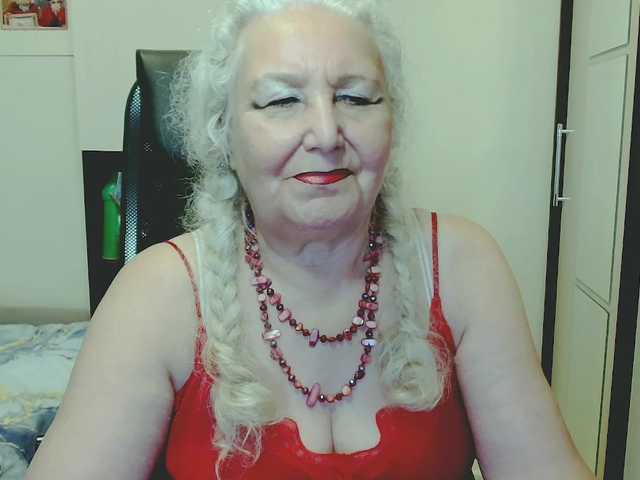 GrannyWants live webcam show