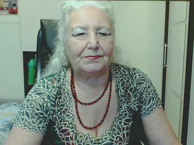 grannywants live cam on BongaCams