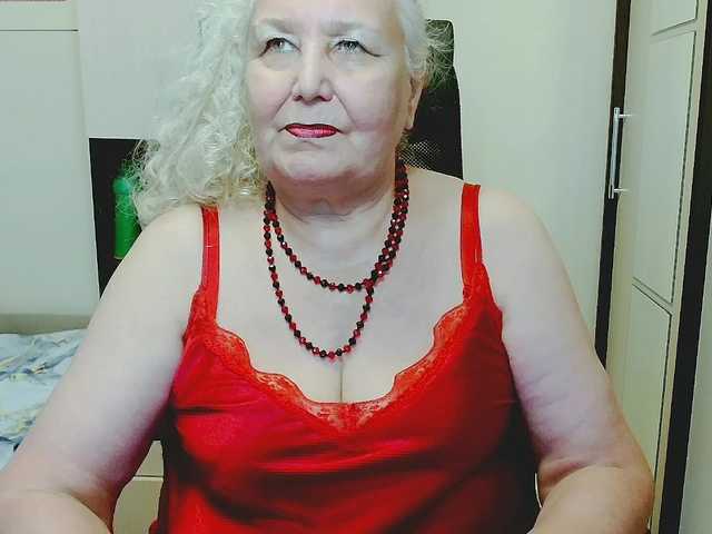 grannywants cam belle