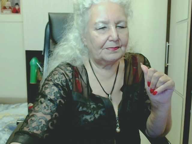 grannywants live cam on BongaCams