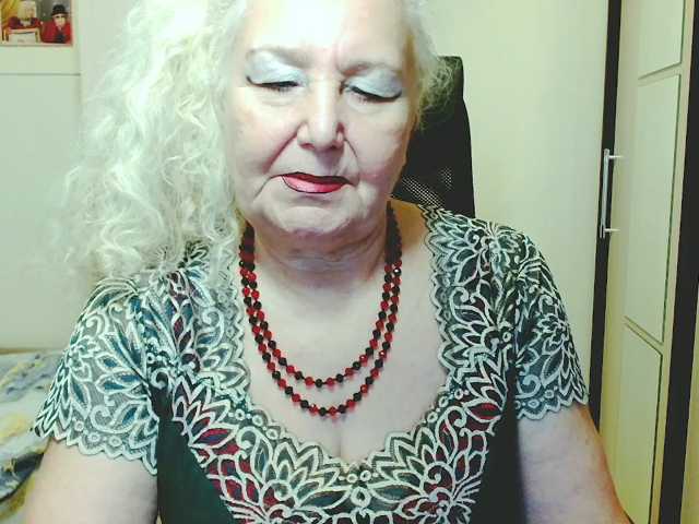 grannywants, live now on BongaCams