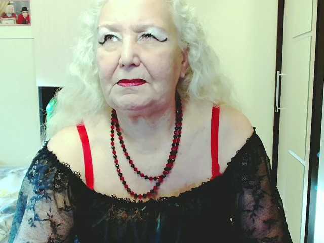 grannywants live cam on BongaCams
