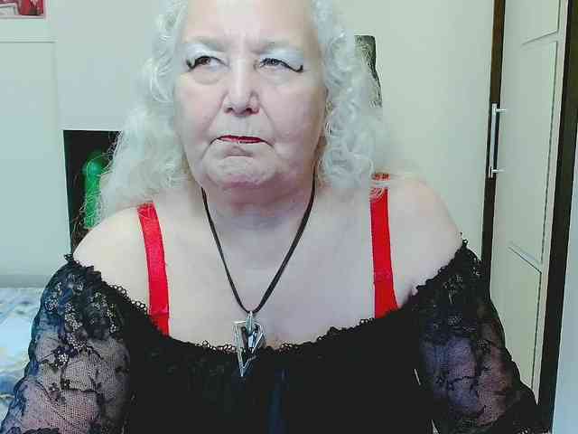 GrannyWants webcam