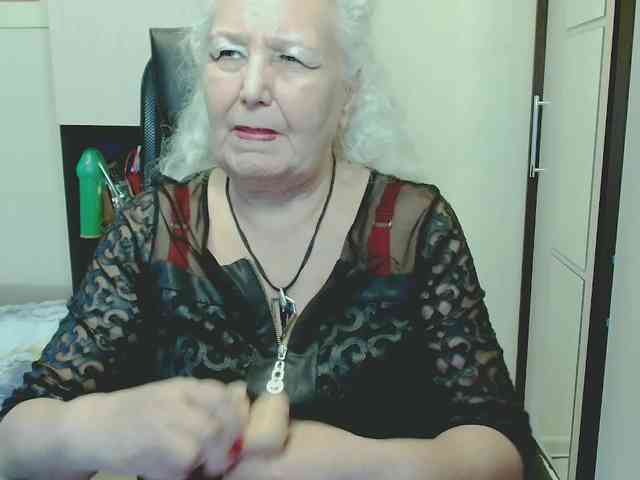 GrannyWants webcam