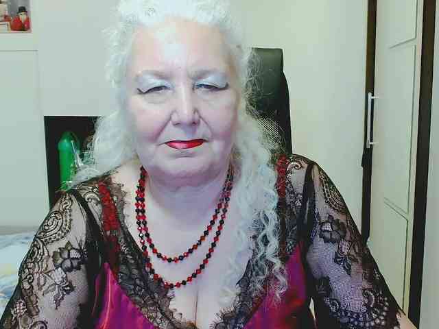 GrannyWants webcam