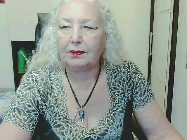 GrannyWants webcam