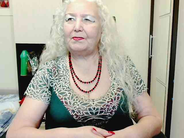 GrannyWants webcam
