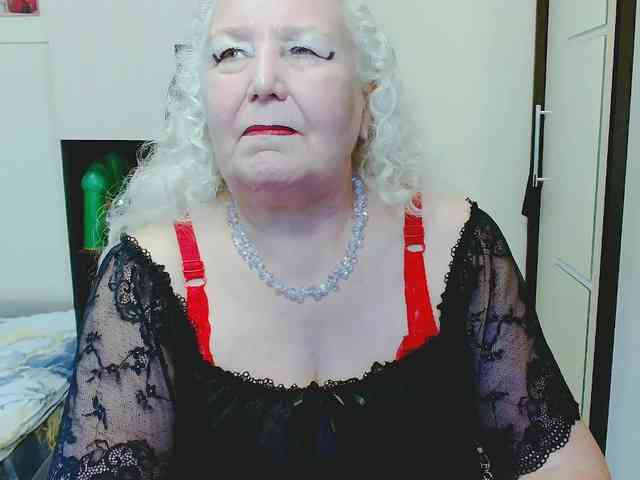 GrannyWants webcam