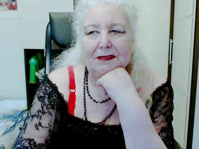 Model: GrannyWants