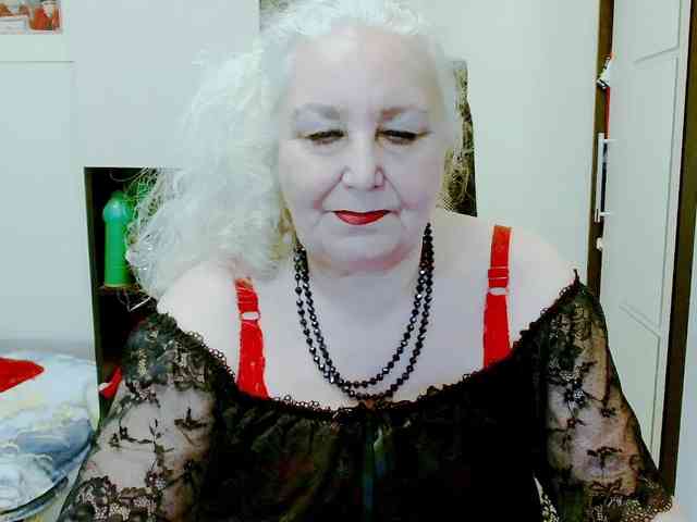 GrannyWants webcam