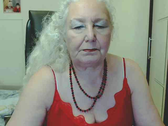 GrannyWants webcam