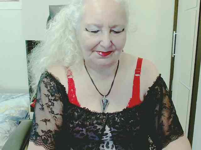 GrannyWants webcam