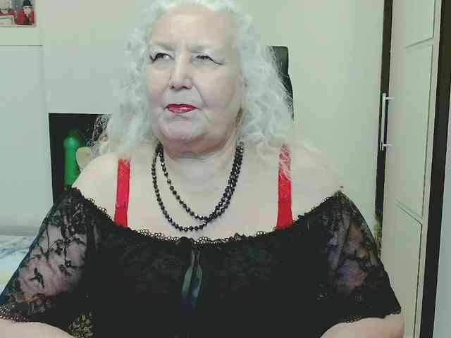 GrannyWants webcam