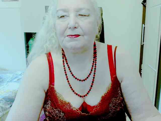 Model: GrannyWants