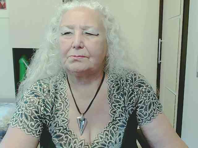 GrannyWants webcam