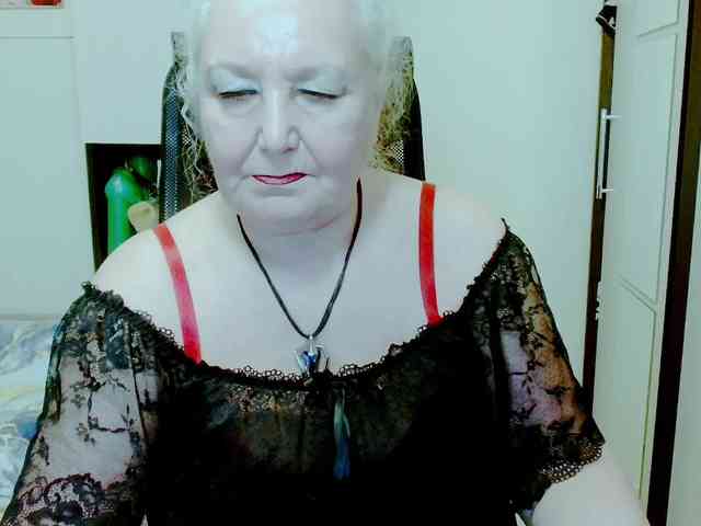 GrannyWants webcam