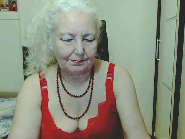 Model: GrannyWants