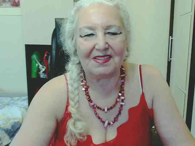 GrannyWants webcam