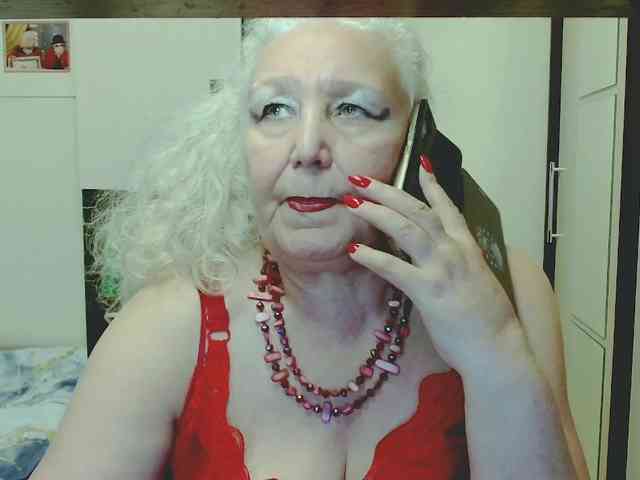 GrannyWants webcam