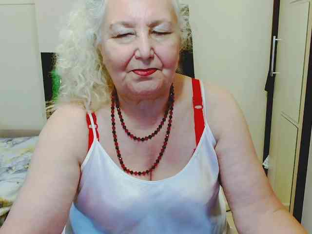 GrannyWants webcam
