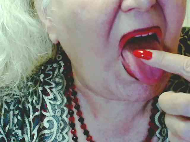 Model: GrannyWants