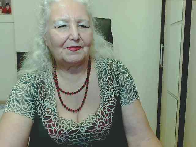 GrannyWants webcam