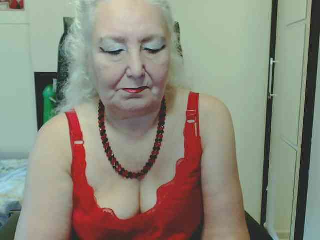 GrannyWants webcam