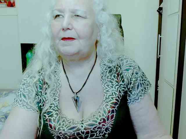 GrannyWants webcam