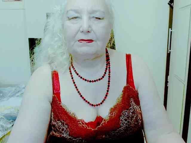 GrannyWants webcam