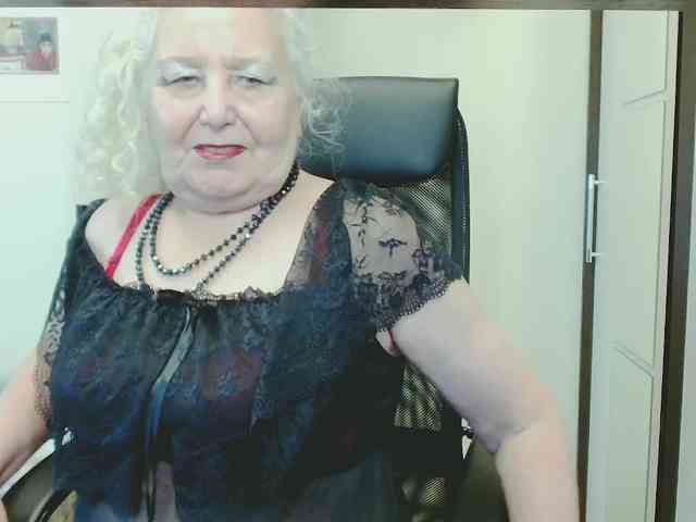 Model: GrannyWants