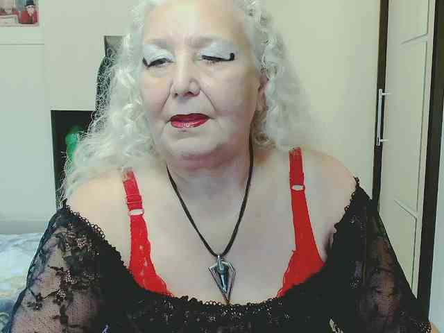 GrannyWants webcam