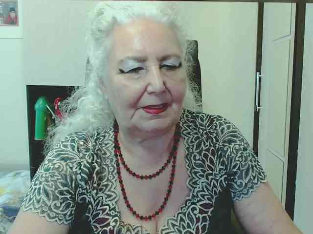 GrannyWants webcam