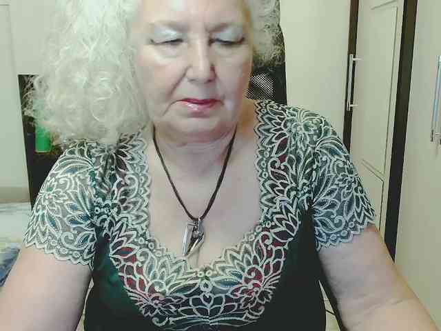 GrannyWants webcam