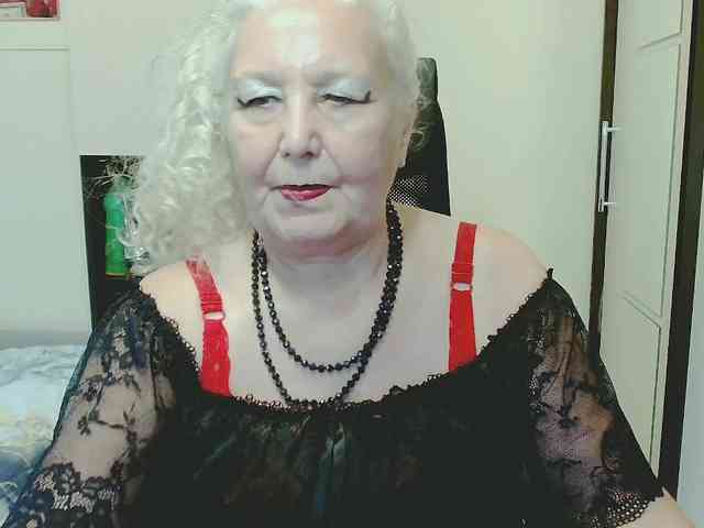 Model: GrannyWants