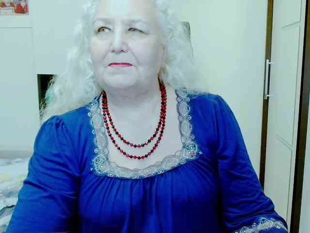 Model: GrannyWants